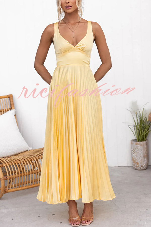 Tucson Sunset Pleated Back Elastic Umbrella Maxi Dress