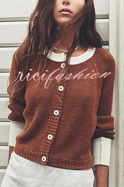 Stylish Contrasting Crew Neck Buttoned Knitted Cardigan