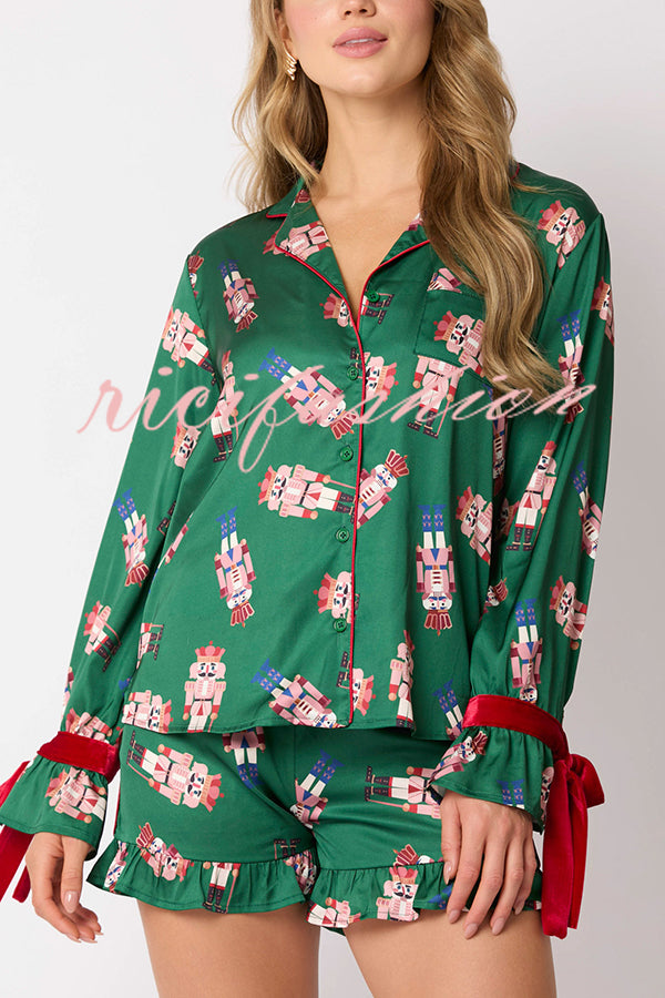 Christmas Fashion Printed Bow Tie Top and Elastic Waist Ruffle Shorts Set