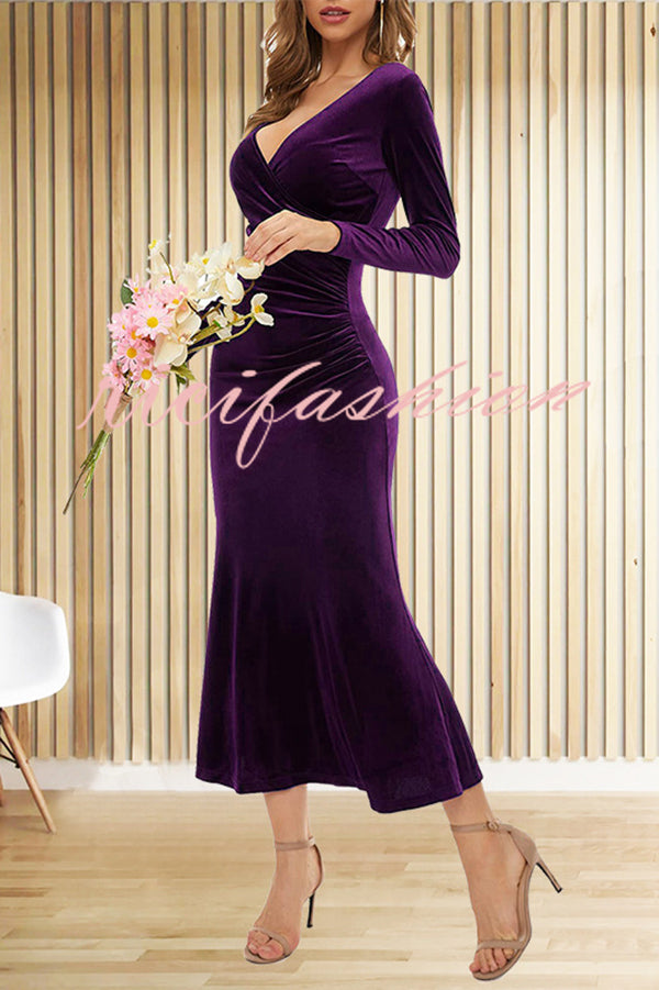 Solid Color Velvet Long Sleeve V-neck Slim Fit Fishtail Maxi Dress