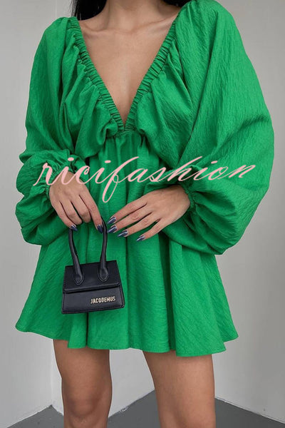 V Neck Puff Sleeve Solid Color Resort Style Mini Dress