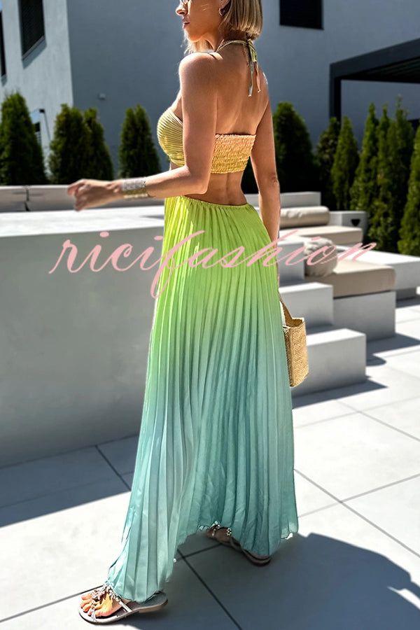 Get Ready Beautiful Gradient Print Cutout Halterneck Pleated Maxi Dress