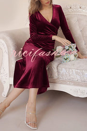 Solid Color Velvet Long Sleeve V-neck Slim Fit Fishtail Maxi Dress