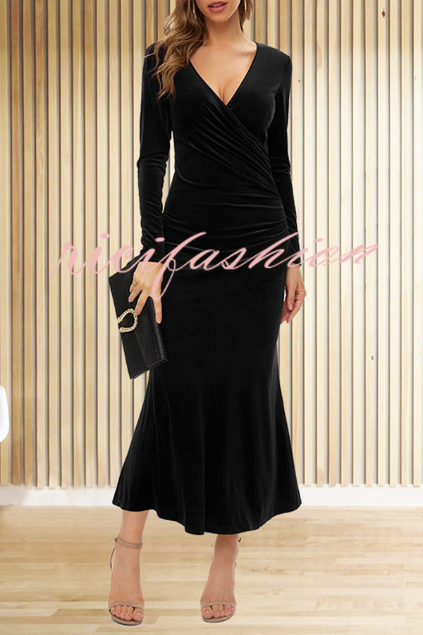 Solid Color Velvet Long Sleeve V-neck Slim Fit Fishtail Maxi Dress