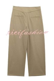 Classic Charm Mid-rise Pocketed Loose Cropped Pants