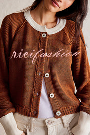 Stylish Contrasting Crew Neck Buttoned Knitted Cardigan