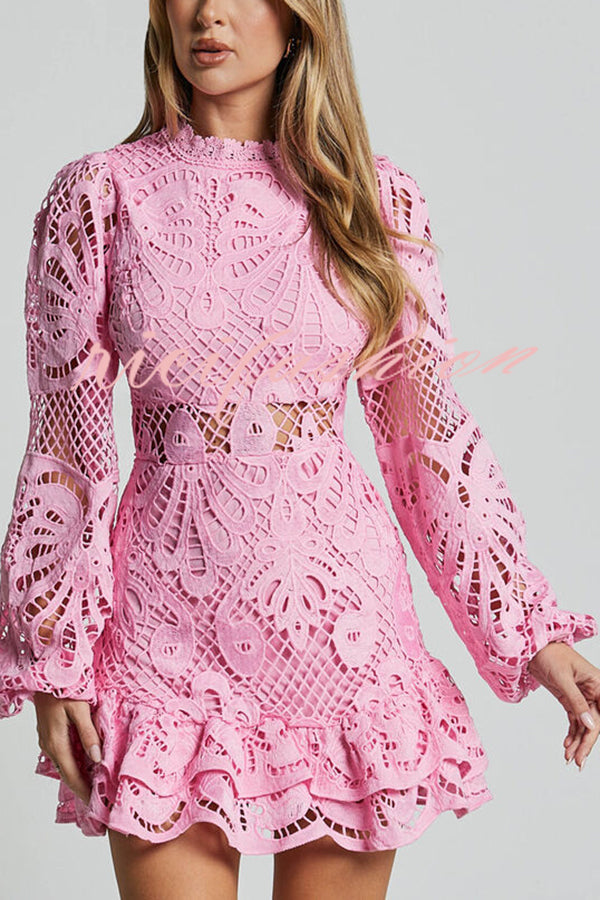 Solid Color Hollow Long-sleeved Waisted Lace Mini Dress