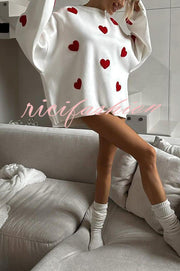 Fashionable Embroidered Love Loose Round Neck Long Sleeve Knitted Sweater