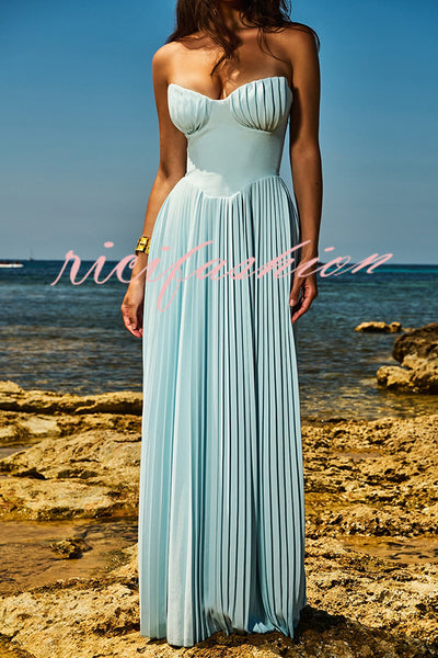 Romantic and Elegant Pleated Strapless Maxi Dress