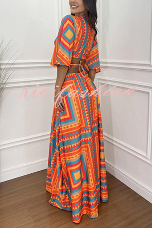 Wilma Unique Print Cutout Elastic Waist Tie-up Kimono Sleeve Maxi Dress