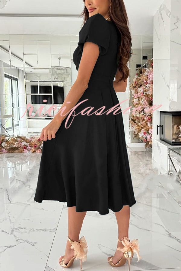 Zayla Solid Color Puff Sleeve V-neck Waist Slim Fit Midi Dress